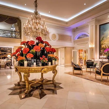 Beverly Hills Plaza Hotel & Spa-3
