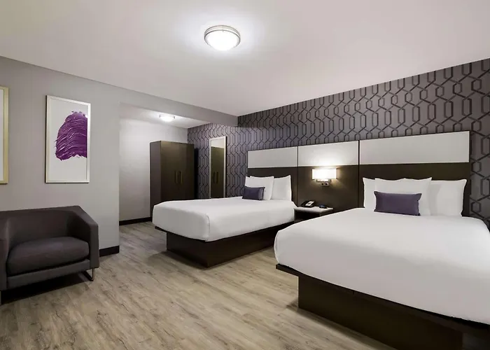 Sunset West , Surestay Collection By Best Western
