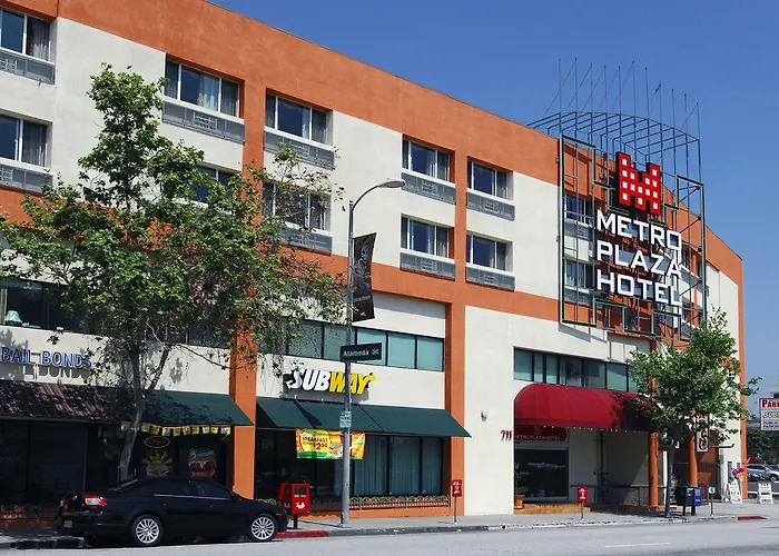Hotel boutique Apenas: Metro Plaza Hotel