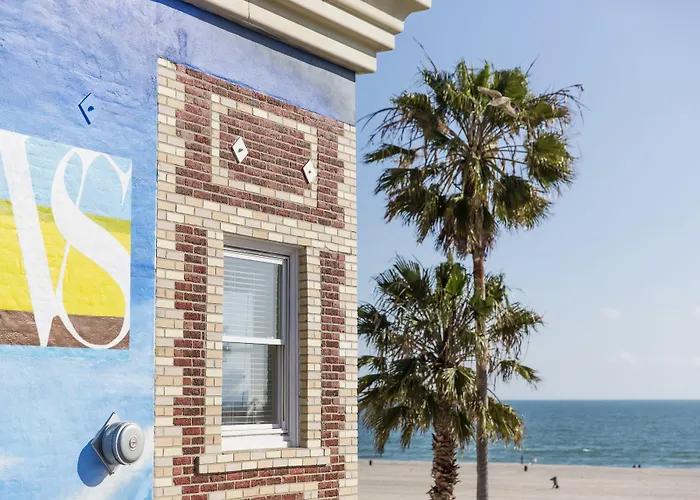 Hotel with view: Venice Suites